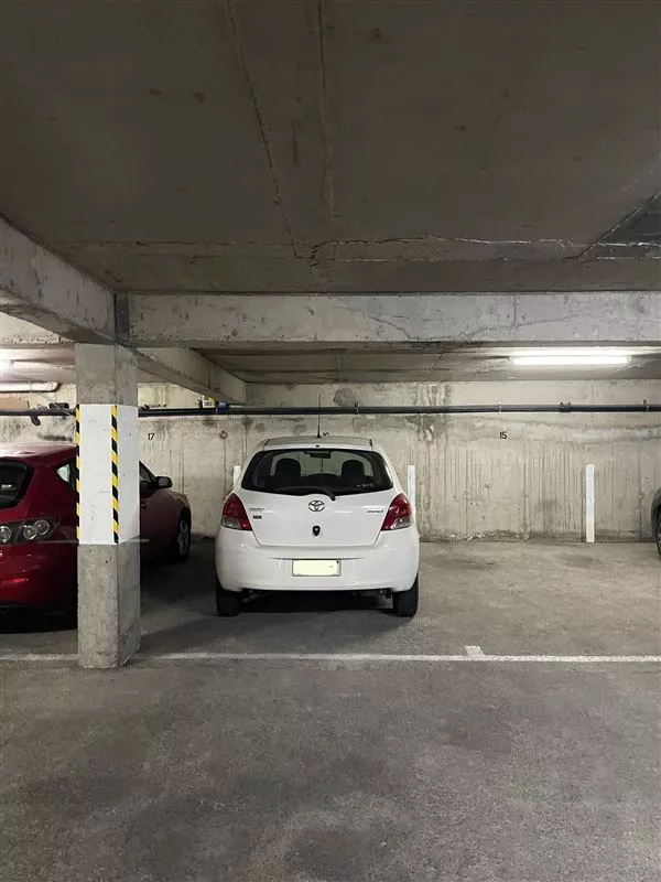 ESTACIONAMIENTO